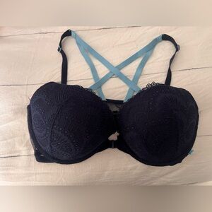 Victoria’s Secret 36D push-up bra bundle